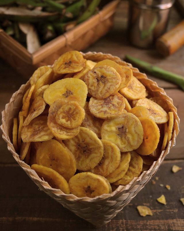 Mariquitas, Platanitos, Chicharritas: Plantain Chips by Any Name | Chifles